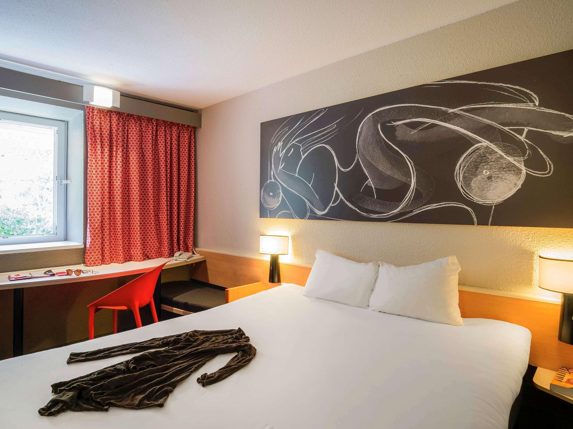 Hotel Ibis Antibes Sophia-Antipolis Valbonne Exterior foto