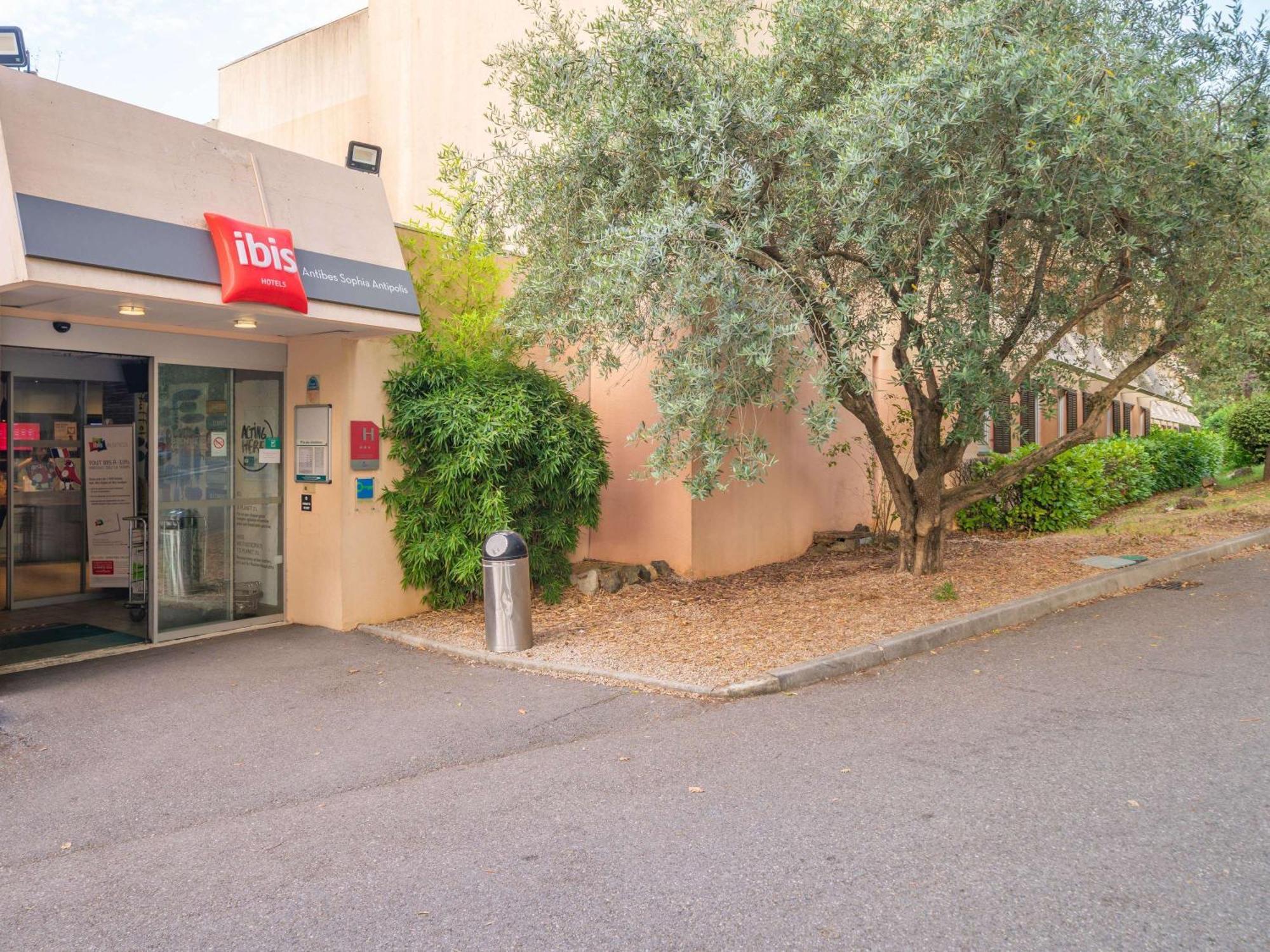 Hotel Ibis Antibes Sophia-Antipolis Valbonne Exterior foto
